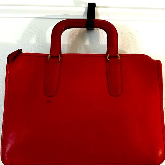 Coach- Vintage Red Slim Handle Clutch - Picture 3 of 7